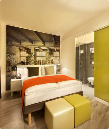 King-Bed-Room